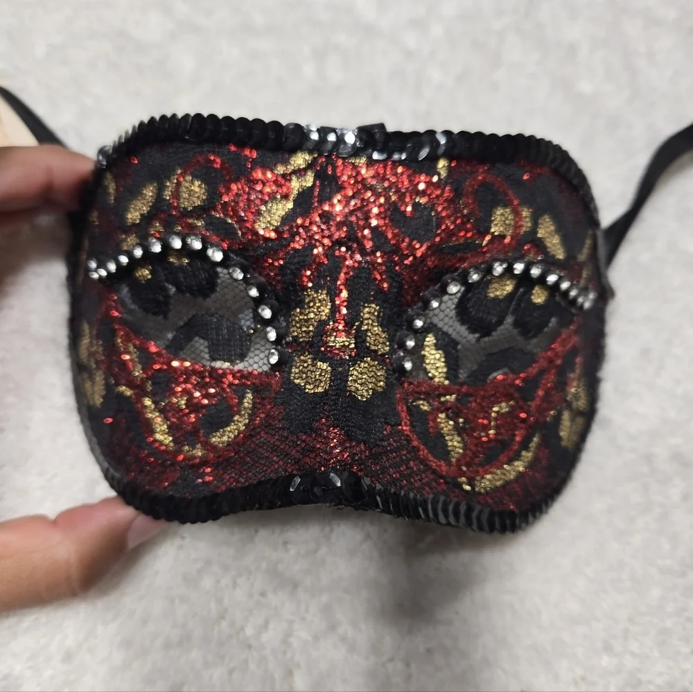 La Maschera Del Galeone Venetian Mark Mask NWT